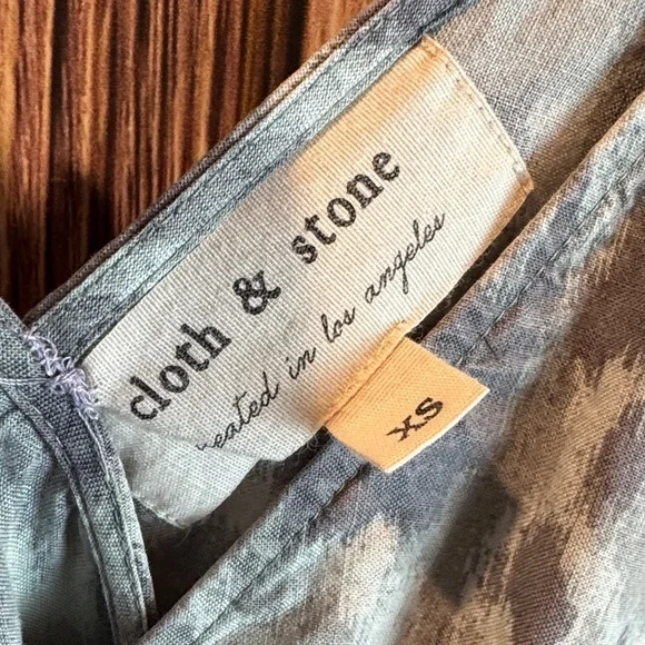 Cloth & Stone Patterned Gray Jumpsuit - Picture 2 of 7